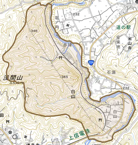 大字白山とその周辺の地図。町の範囲を重ねている