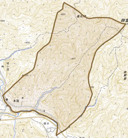 大字本宿とその周辺の地図。町の範囲を重ねている