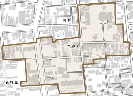 九蔵町とその周辺の地図。町の範囲を重ねている