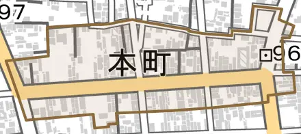 本町とその周辺の地図。町の範囲を重ねている
