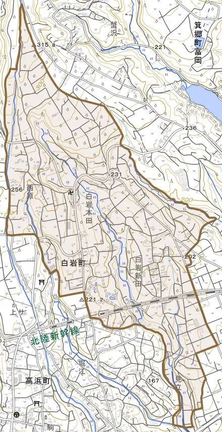 白岩町とその周辺の地図。町の範囲を重ねている