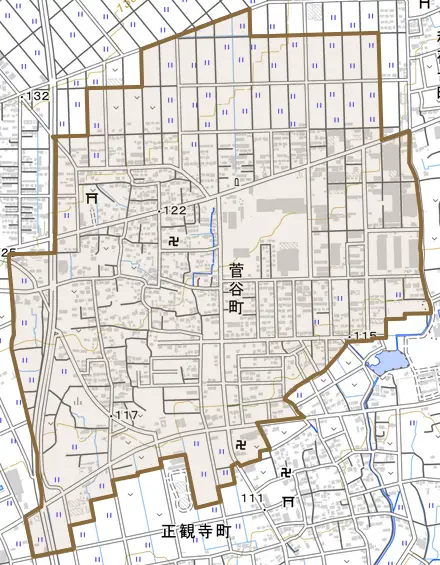 菅谷町とその周辺の地図。町の範囲を重ねている