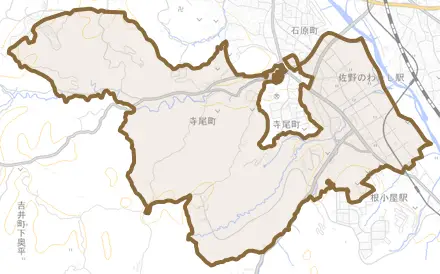 寺尾町とその周辺の地図。町の範囲を重ねている