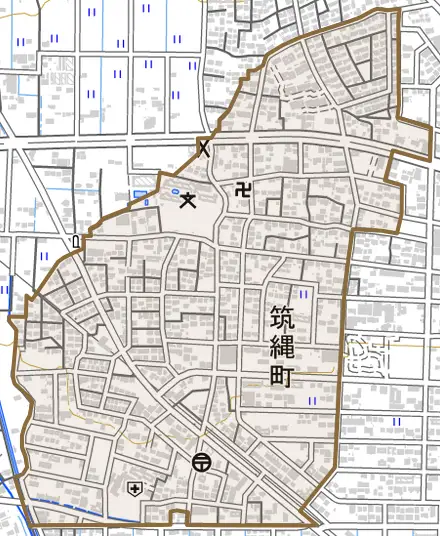 筑縄町とその周辺の地図。町の範囲を重ねている