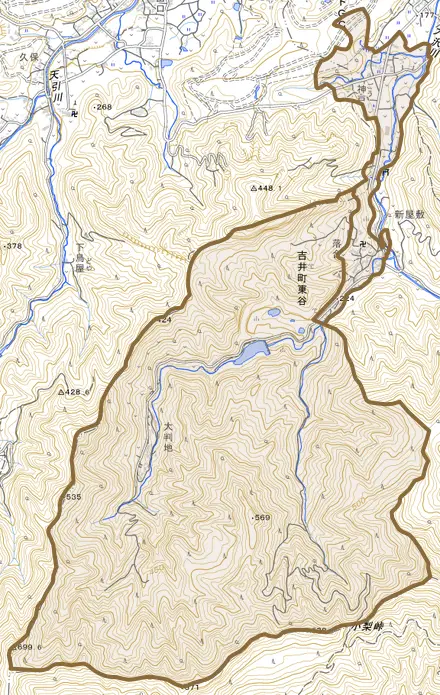吉井町東谷とその周辺の地図。町の範囲を重ねている