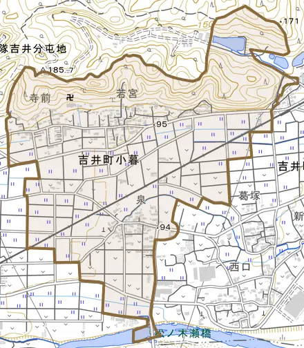 吉井町小暮とその周辺の地図。町の範囲を重ねている