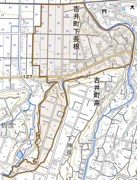 吉井町下長根とその周辺の地図。町の範囲を重ねている