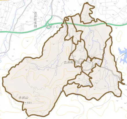 吉井町多比良とその周辺の地図。町の範囲を重ねている