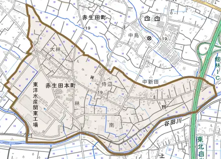 赤生田本町とその周辺の地図。町の範囲を重ねている