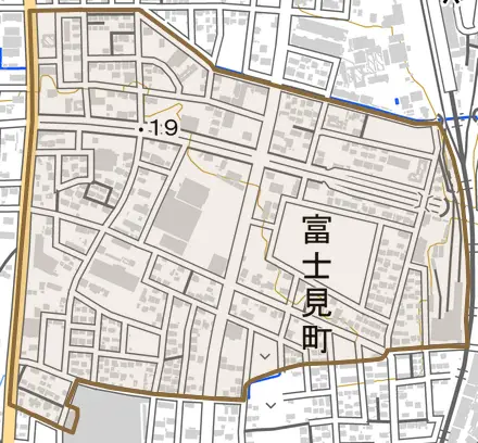 富士見町とその周辺の地図。町の範囲を重ねている