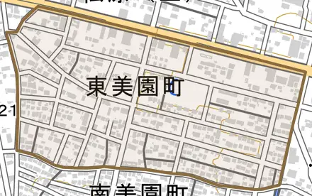 東美園町とその周辺の地図。町の範囲を重ねている
