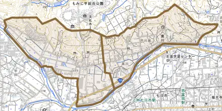 黒川とその周辺の地図。町の範囲を重ねている