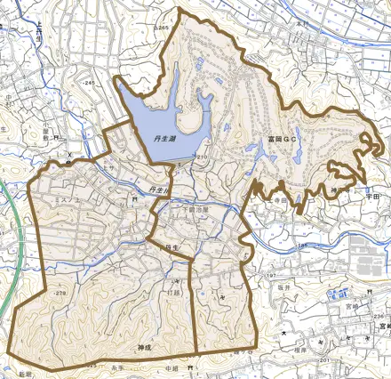 下丹生とその周辺の地図。町の範囲を重ねている