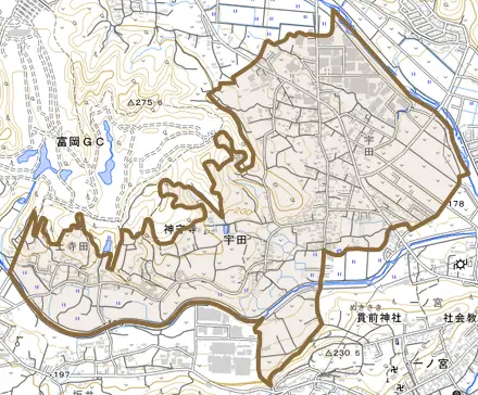 宇田とその周辺の地図。町の範囲を重ねている