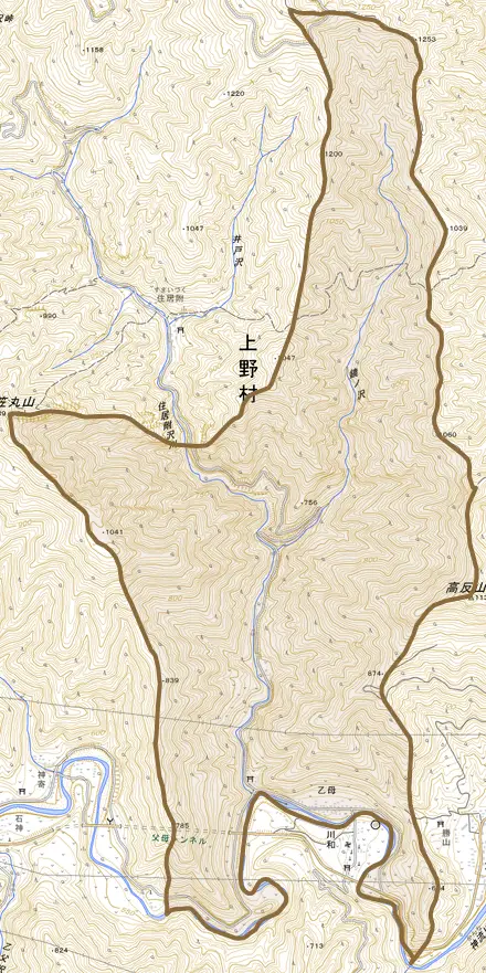 大字乙母とその周辺の地図。町の範囲を重ねている