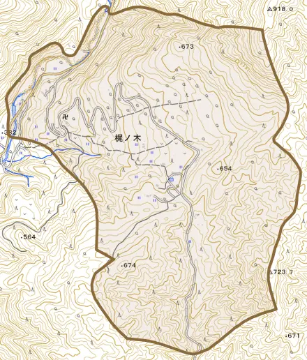 大字梶ノ木とその周辺の地図。町の範囲を重ねている