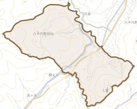 八千代町向山とその周辺の地図。町の範囲を重ねている