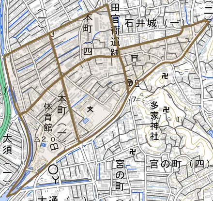 本町とその周辺の地図。町の範囲を重ねている