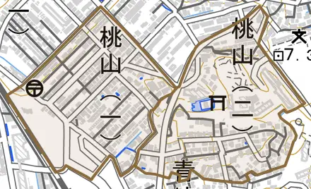 桃山とその周辺の地図。町の範囲を重ねている