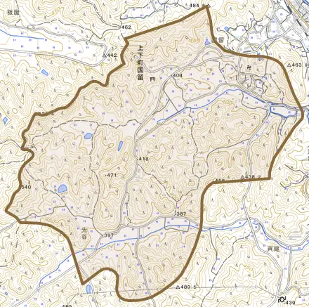 上下町国留とその周辺の地図。町の範囲を重ねている