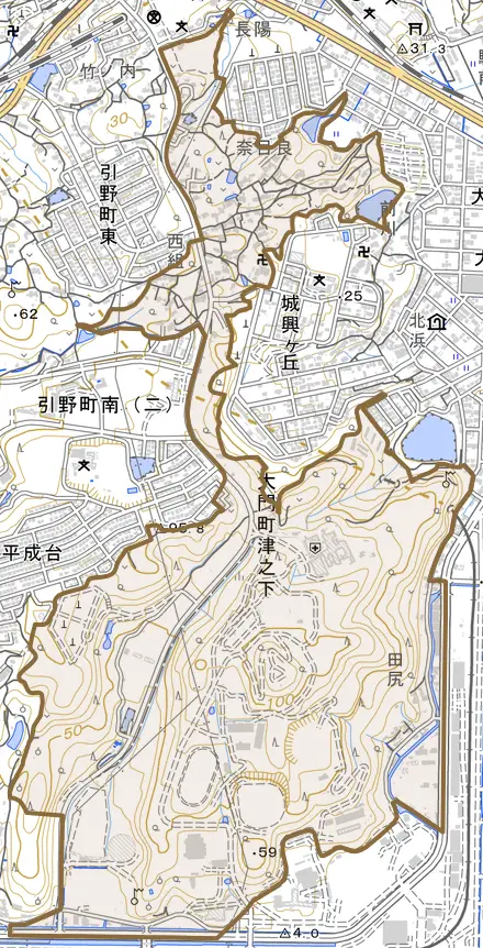 大門町津之下とその周辺の地図。町の範囲を重ねている