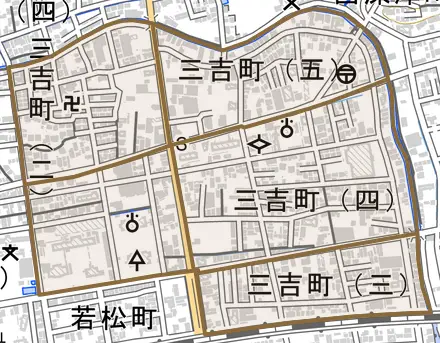 三吉町とその周辺の地図。町の範囲を重ねている