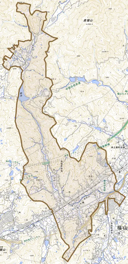 赤坂町大字赤坂とその周辺の地図。町の範囲を重ねている