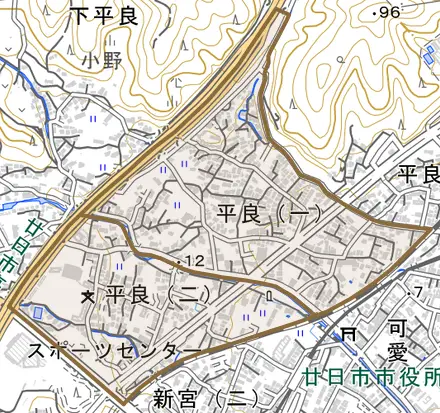 平良とその周辺の地図。町の範囲を重ねている