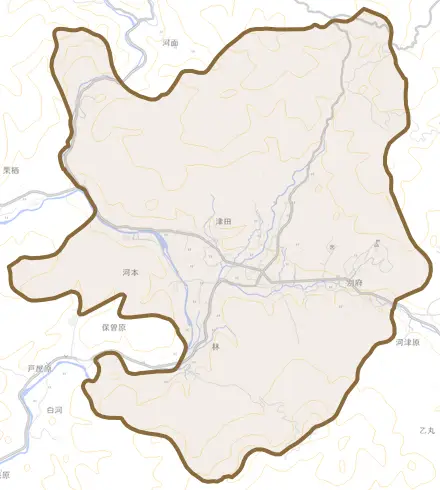 津田とその周辺の地図。町の範囲を重ねている