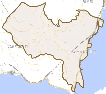 安芸津町小松原とその周辺の地図。町の範囲を重ねている