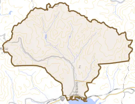 安芸津町三津とその周辺の地図。町の範囲を重ねている