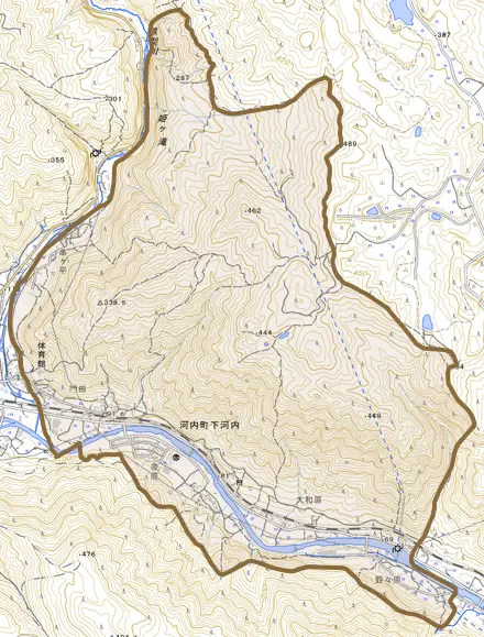 河内町下河内とその周辺の地図。町の範囲を重ねている