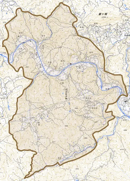 河内町戸野とその周辺の地図。町の範囲を重ねている