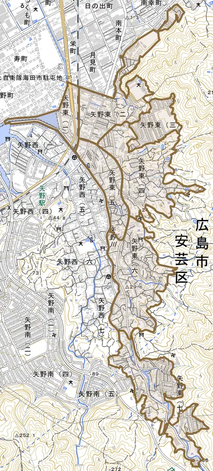 矢野東とその周辺の地図。町の範囲を重ねている