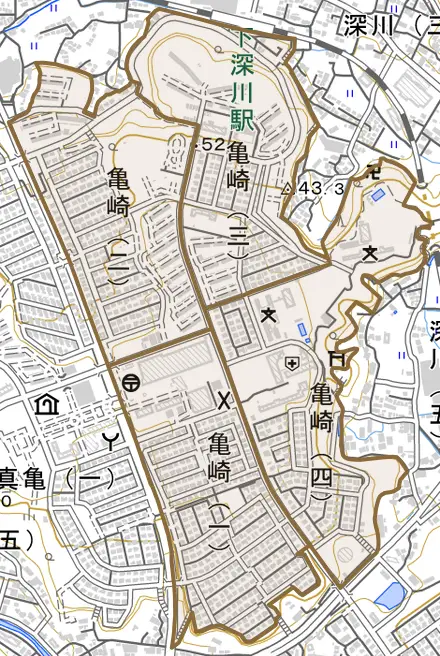 亀崎とその周辺の地図。町の範囲を重ねている