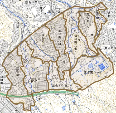 落合南とその周辺の地図。町の範囲を重ねている