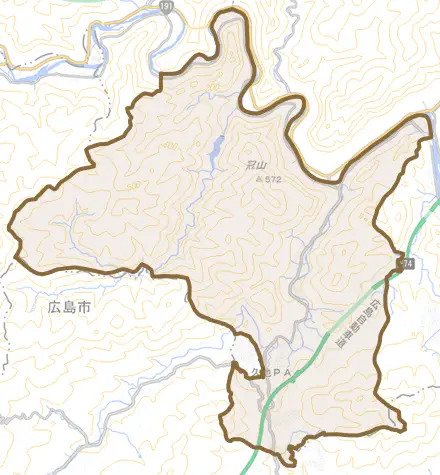 安佐町大字久地とその周辺の地図。町の範囲を重ねている