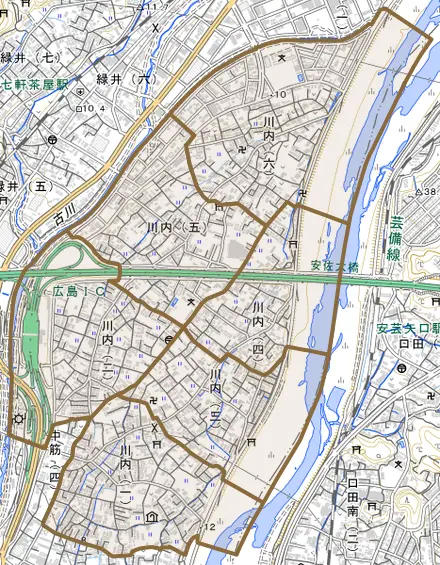 川内とその周辺の地図。町の範囲を重ねている