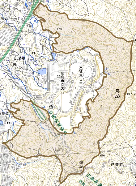 大塚東町とその周辺の地図。町の範囲を重ねている