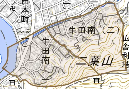 牛田南とその周辺の地図。町の範囲を重ねている