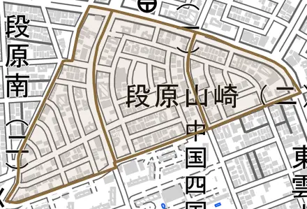段原山崎とその周辺の地図。町の範囲を重ねている