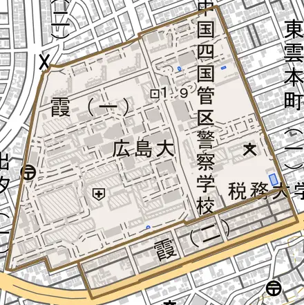 霞とその周辺の地図。町の範囲を重ねている
