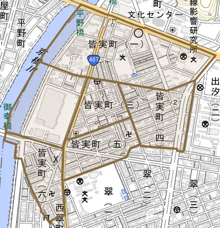 皆実町とその周辺の地図。町の範囲を重ねている