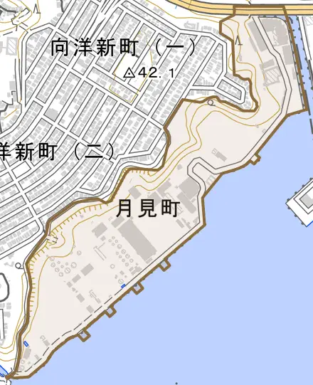 月見町とその周辺の地図。町の範囲を重ねている