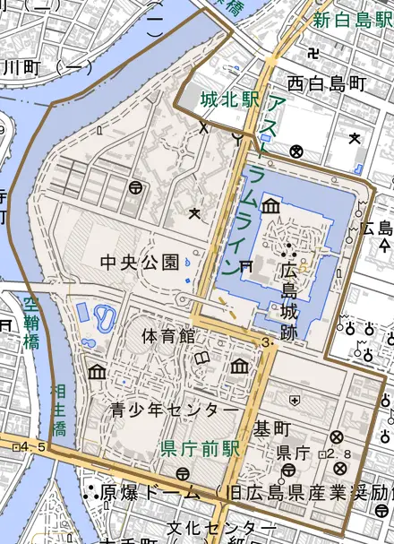 基町とその周辺の地図。町の範囲を重ねている