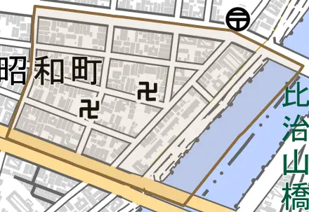 昭和町とその周辺の地図。町の範囲を重ねている