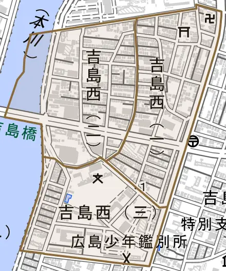 吉島西とその周辺の地図。町の範囲を重ねている