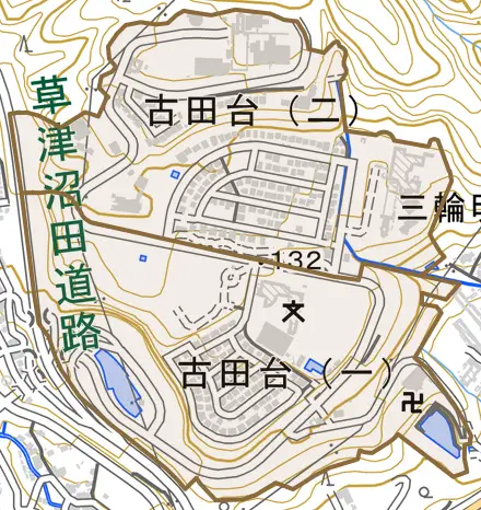 古田台とその周辺の地図。町の範囲を重ねている