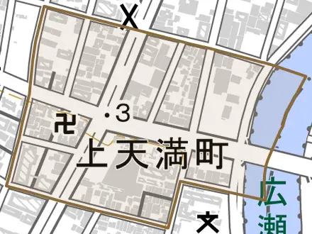上天満町とその周辺の地図。町の範囲を重ねている