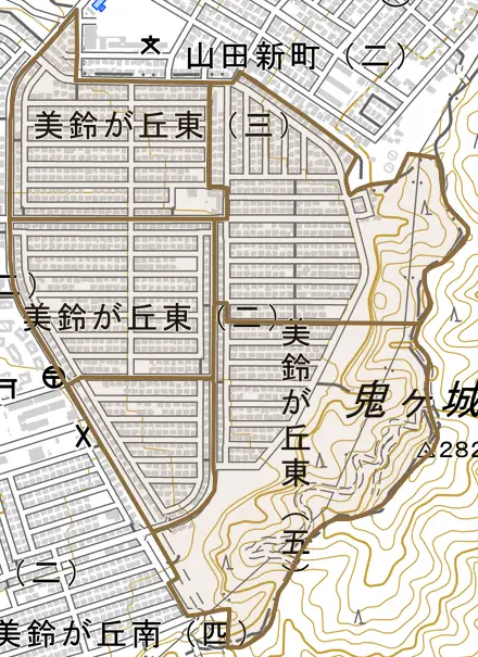 美鈴が丘東とその周辺の地図。町の範囲を重ねている